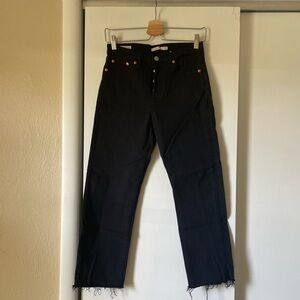 Levi’s Wedgie Straight